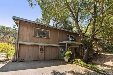 1901 Benton Ln, Novato, CA 94945