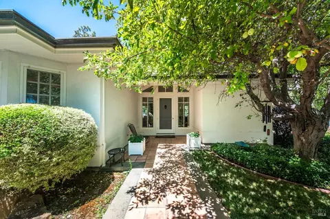 Exterior - 117 Red Top Rd, Fairfield, CA 94534 photo 4 of 35