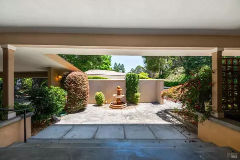 Exterior - 117 Red Top Rd, Fairfield, CA 94534 photo 18 of 35