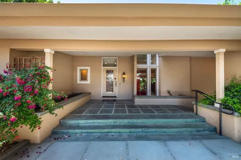 Exterior - 117 Red Top Rd, Fairfield, CA 94534 photo 17 of 35