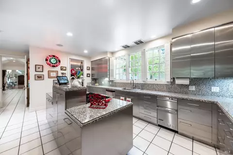 Kitchen - 117 Red Top Rd, Fairfield, CA 94534 photo 1 of 7
