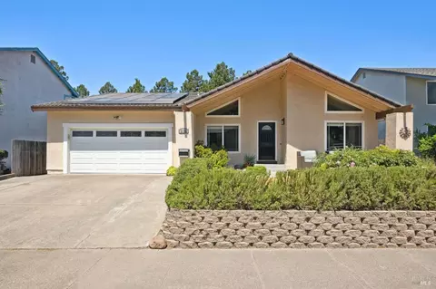 2021 Sultana Dr, Petaluma, CA 94954