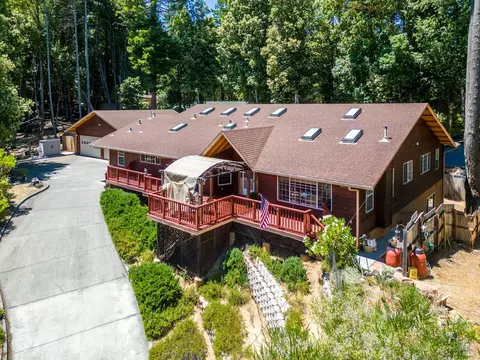 Undisclosed, Willits, CA 95490 photo 32