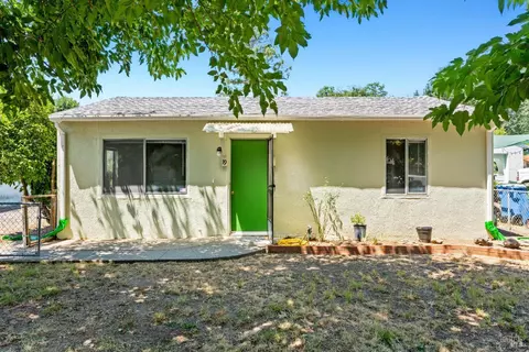 19 Betty St, Ukiah, CA 95482