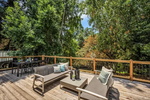 3039 Donna Dr, Napa, CA 94558