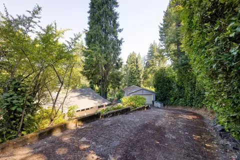 14150 Sunset Ave, Guerneville, CA 95446