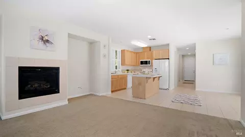 696 Greentree Cir, Fairfield, CA 94534 photo 17