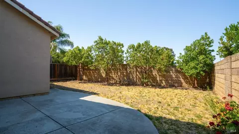 696 Greentree Cir, Fairfield, CA 94534 photo 41