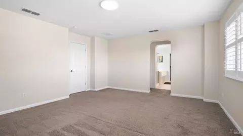 696 Greentree Cir, Fairfield, CA 94534 photo 34
