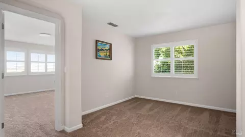 696 Greentree Cir, Fairfield, CA 94534 photo 23