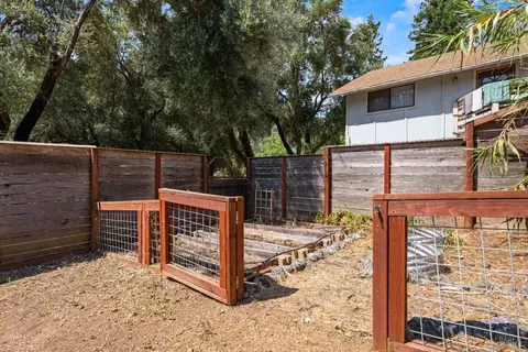 303 Crestview Dr, Ukiah, CA 95482 photo 6