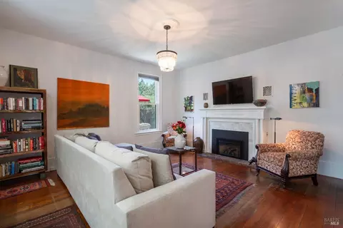18 7th St, Petaluma, CA 94952 photo 13