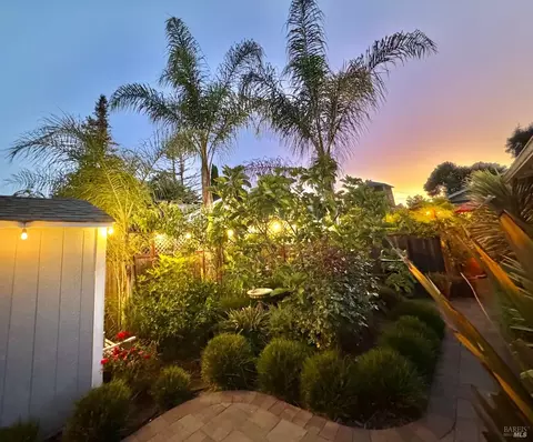 18 7th St, Petaluma, CA 94952 photo 35