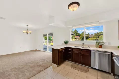 134 Olympic Cir, Vacaville, CA 95687 photo 29