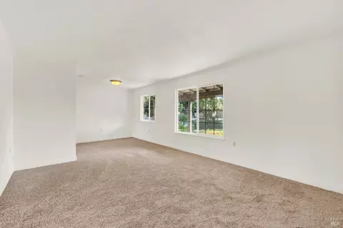 134 Olympic Cir, Vacaville, CA 95687 photo 10