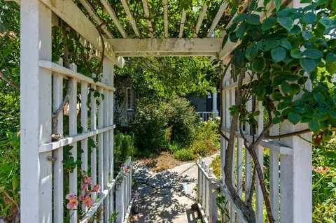 8170 Clifford St, Cotati, CA 94931 photo 4