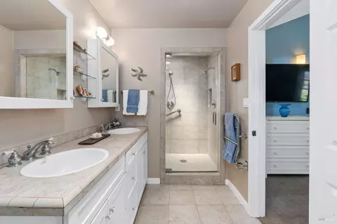 8170 Clifford St, Cotati, CA 94931 photo 36