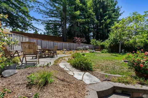 8170 Clifford St, Cotati, CA 94931 photo 58