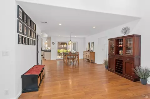 8170 Clifford St, Cotati, CA 94931 photo 17