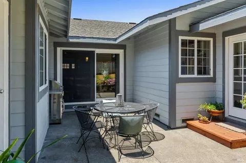 8170 Clifford St, Cotati, CA 94931 photo 55