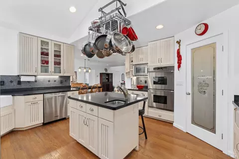 8170 Clifford St, Cotati, CA 94931 photo 23