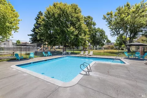 8351 Windmill Farms Dr, Cotati, CA 94931 photo 39