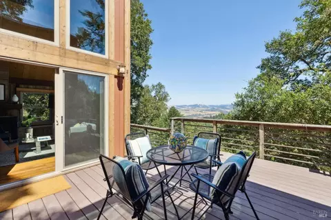 Exterior - 21 Dover Rd, Inverness, CA 94937 photo 4 of 28