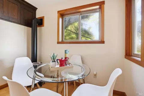 Dining - 21 Dover Rd, Inverness, CA 94937 photo 8 of 8