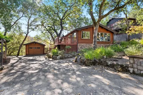 1150 Loma Ct, Sonoma, CA 95476