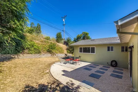 473 Del Sur St, Vallejo, CA 94591 photo 13