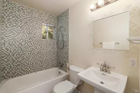473 Del Sur St, Vallejo, CA 94591 photo 28