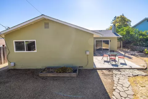 473 Del Sur St, Vallejo, CA 94591 photo 11