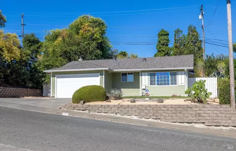 473 Del Sur St, Vallejo, CA 94591 photo 3