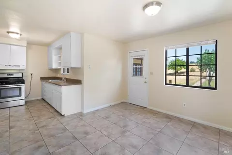 1152 Warren Ave, Vallejo, CA 94591 photo 19