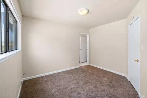 1152 Warren Ave, Vallejo, CA 94591 photo 6