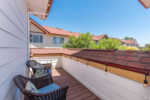 478 Emily Rose Cir, Windsor, CA 95492 photo 9