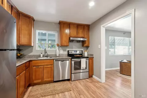 430 Ladera Dr, Vallejo, CA 94591 photo 7