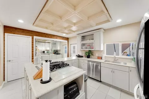 183 Lemon Tree Cir, Vacaville, CA 95687 photo 8