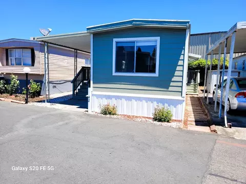 42 Romani Ct, Santa Rosa, CA 95407