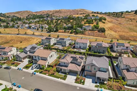 8882 Blue River Dr, Vallejo, CA 94591 photo 51