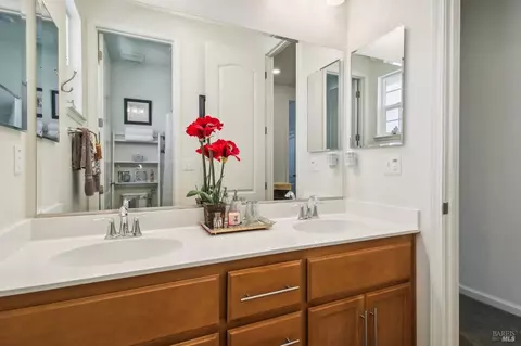 8882 Blue River Dr, Vallejo, CA 94591 photo 34