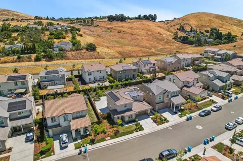 8882 Blue River Dr, Vallejo, CA 94591 photo 44