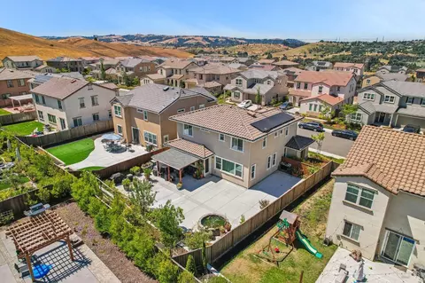 8882 Blue River Dr, Vallejo, CA 94591 photo 47