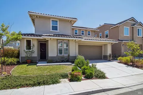 8882 Blue River Dr, Vallejo, CA 94591 photo 4