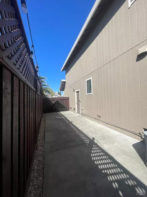 517 Christopher Way, Windsor, CA 95492 photo 27
