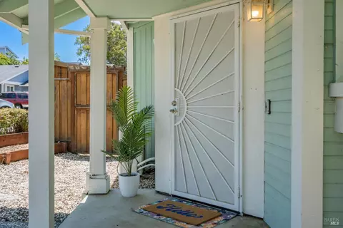 616 Lighthouse Dr, Vallejo, CA 94590 photo 4
