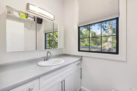 19299 Admiral Cooke Ln, Sonoma, CA 95476 photo 13