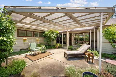 767 3rd St E, Sonoma, CA 95476 photo 11