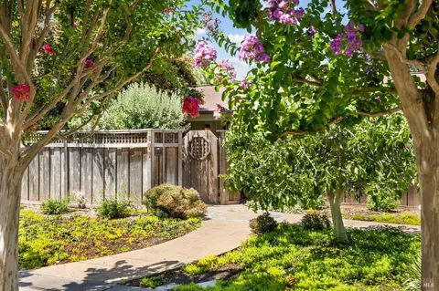 767 3rd St E, Sonoma, CA 95476 photo 2