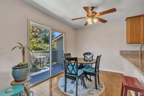 88 Calhoun St, Vallejo, CA 94590 photo 6